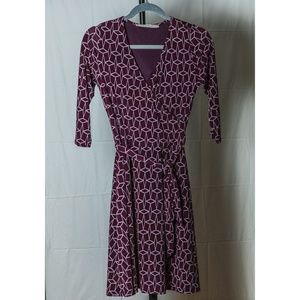 41 Hawthorn - Faux Wrap with Geometric Pattern